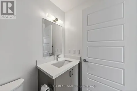 333 Sunseeker Avenue Innisfil ON L9S 0R6