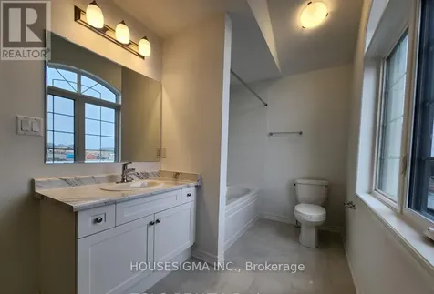 65 Lower Street Barrie ON L9J 1B3
