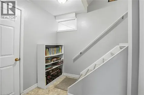 16 Woodland Drive Welland ON L3C 7C9