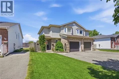 16 Woodland Drive Welland ON L3C 7C9