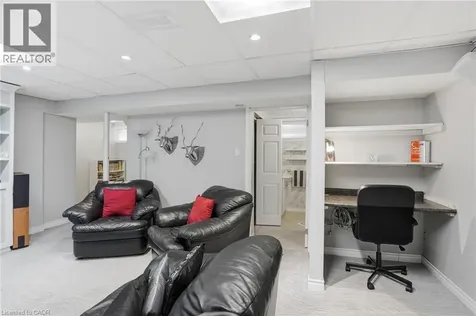 16 Woodland Drive Welland ON L3C 7C9