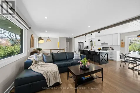 740 Garner Avenue Ottawa ON K1V 6M7
