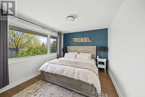 740 Garner Avenue Ottawa ON K1V 6M7