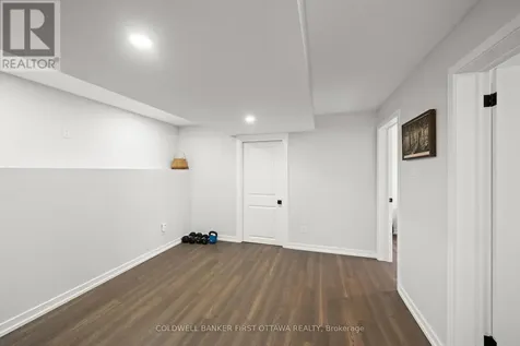 740 Garner Avenue Ottawa ON K1V 6M7