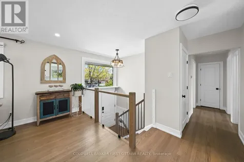 740 Garner Avenue Ottawa ON K1V 6M7