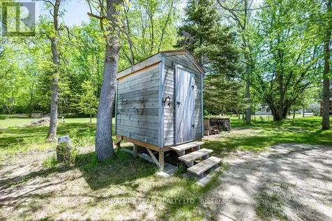 1706 Black Bay Road Petawawa ON K8H 2W8