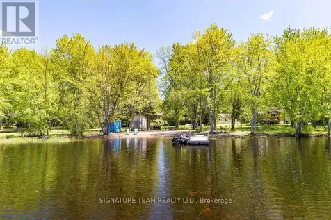 1706 Black Bay Road Petawawa ON K8H 2W8