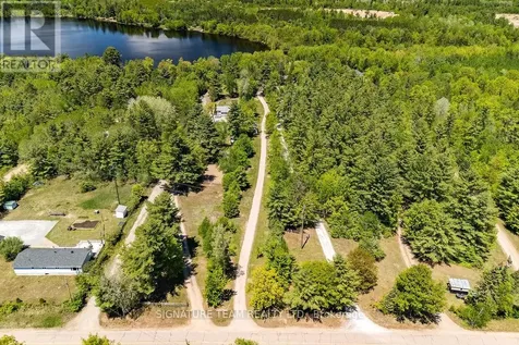 1706 Black Bay Road Petawawa ON K8H 2W8