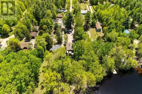 1706 Black Bay Road Petawawa ON K8H 2W8