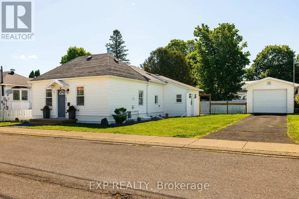 180 Wellington Street Carleton Place ON K7C 1B5