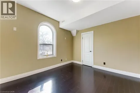 561 Queen Street South Kitchener ON N2G 1W9