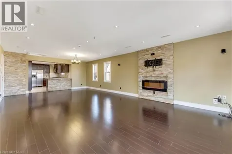 561 Queen Street South Kitchener ON N2G 1W9