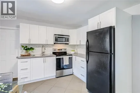 127 Barnesdale Avenue North Hamilton ON L8L 6S8