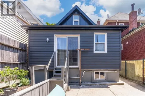 127 Barnesdale Avenue North Hamilton ON L8L 6S8