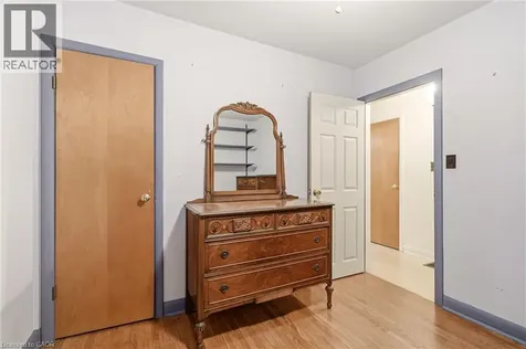 337 St Paul Street Burlington ON L7R 3K2