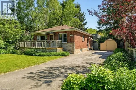 337 St Paul Street Burlington ON L7R 3K2