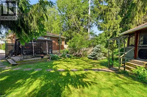 337 St Paul Street Burlington ON L7R 3K2