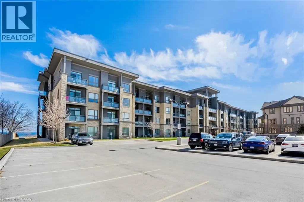 35 Southshore Crescent Stoney Creek ON L8E 0J2