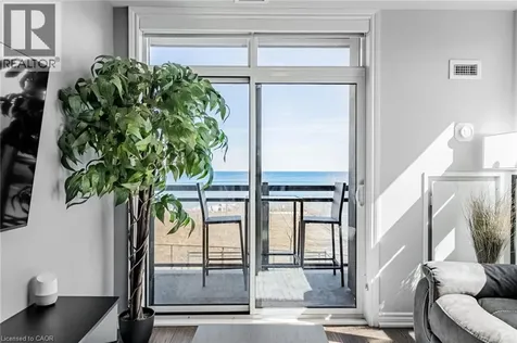 35 Southshore Crescent Stoney Creek ON L8E 0J2