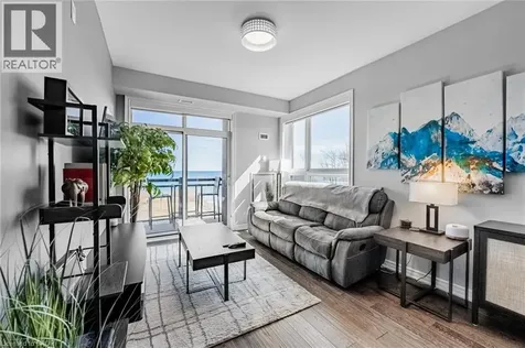 35 Southshore Crescent Stoney Creek ON L8E 0J2