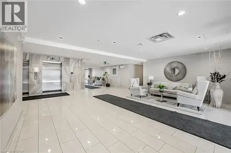35 Southshore Crescent Stoney Creek ON L8E 0J2