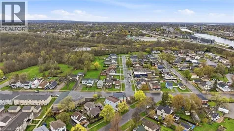 107 Broadway Street Welland ON L3C 5L6
