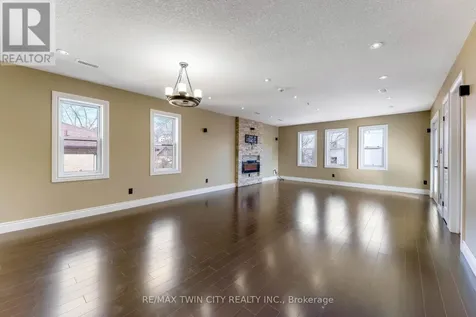 561 Queen Street South Kitchener ON N2G 1W9