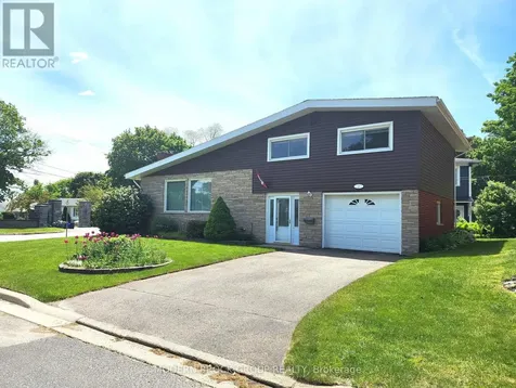 2 Woodlawn Place Brockville ON K6V 2Z2