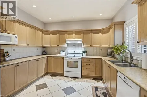 229 Millen Road Hamilton ON L8E 2G8