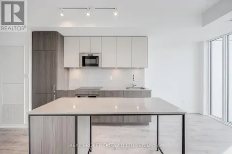 220 Missinnihe Way Mississauga (port Credit) ON L5H 0A9