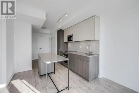 220 Missinnihe Way Mississauga (port Credit) ON L5H 0A9