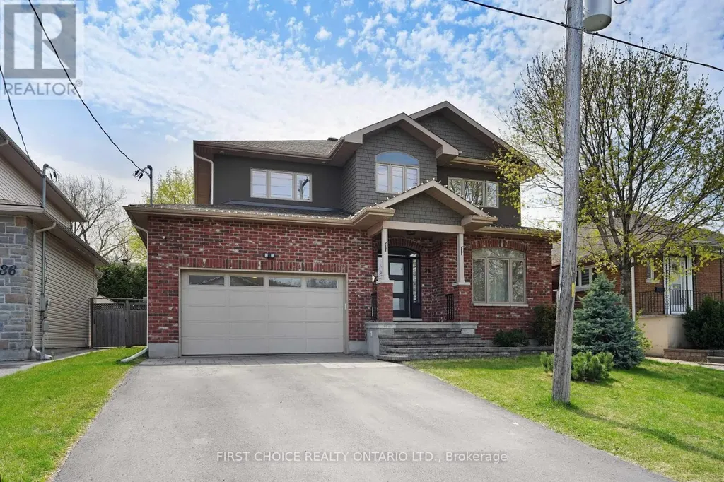 38 Withrow Avenue Ottawa ON K2G 2H8