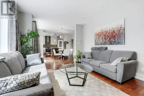 38 Withrow Avenue Ottawa ON K2G 2H8