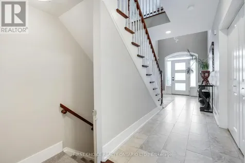 38 Withrow Avenue Ottawa ON K2G 2H8