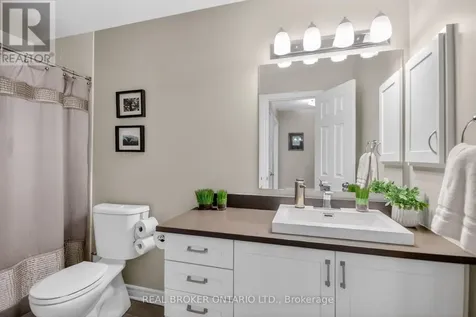 701 B Sue Holloway Drive Ottawa ON K2J 5R6