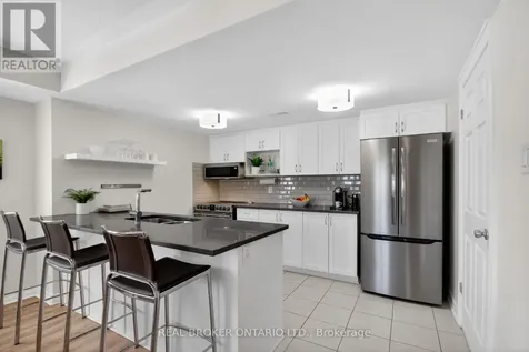 701 B Sue Holloway Drive Ottawa ON K2J 5R6