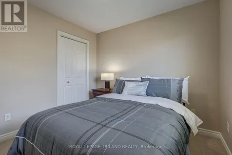 19 Oriole Lane St. Thomas ON N5R 6K8