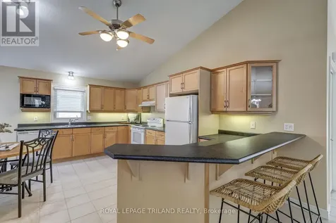 19 Oriole Lane St. Thomas ON N5R 6K8