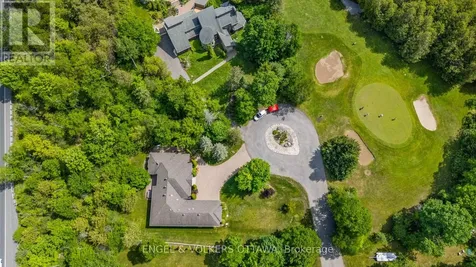 5 Countryside Green Ottawa ON K2R 1B5