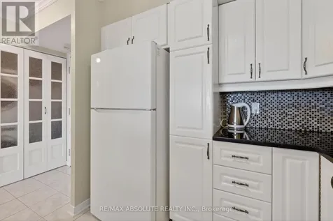 545 St Laurent Boulevard Ottawa ON K1K 4H9