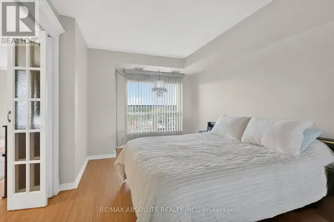 545 St Laurent Boulevard Ottawa ON K1K 4H9