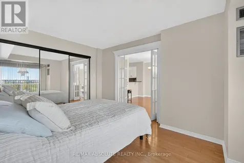 545 St Laurent Boulevard Ottawa ON K1K 4H9