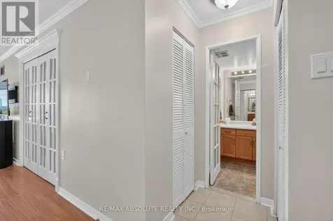 545 St Laurent Boulevard Ottawa ON K1K 4H9