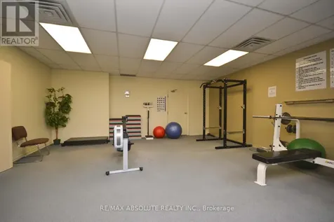545 St Laurent Boulevard Ottawa ON K1K 4H9