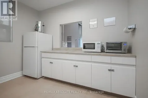 545 St Laurent Boulevard Ottawa ON K1K 4H9