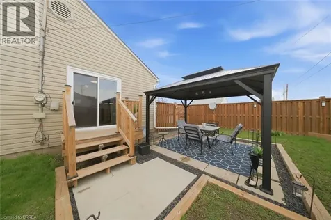 59 Lida Street Brantford ON N3S 2R7