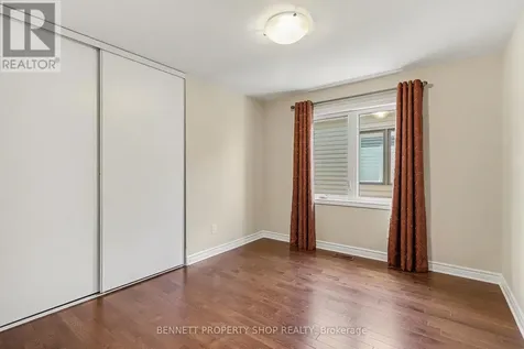 520 Des Genevriers Street Ottawa ON K4A 0Z2