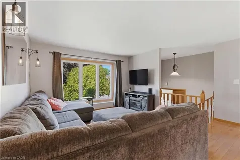 57 Wade Road Smithville ON L0R 2A0