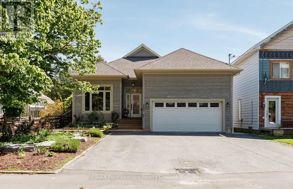 121 Elm Street Collingwood ON L9Y 3J3