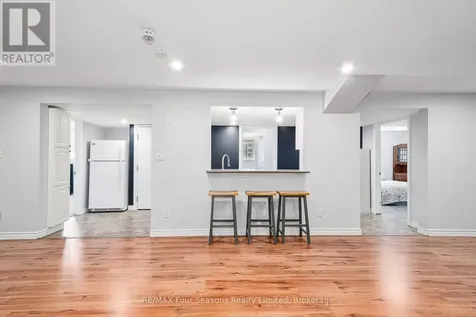 121 Elm Street Collingwood ON L9Y 3J3
